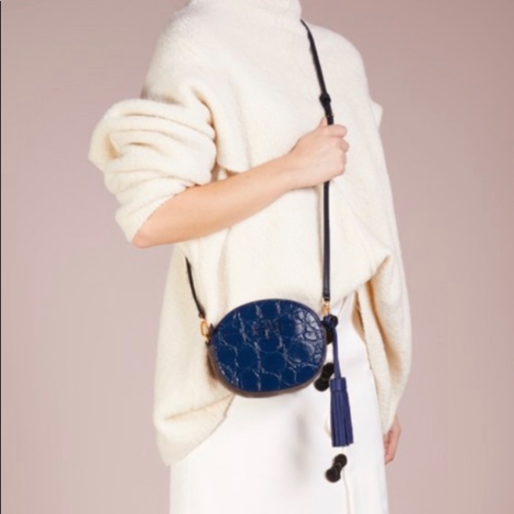 โ๏ธSOLD/Authentic Tory Burch Embossed leather/Crosb - Picture 5 of 8